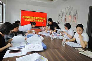 ?拉什福德车祸报废劳斯莱斯卖了18.5万镑，买的时候花费70万镑